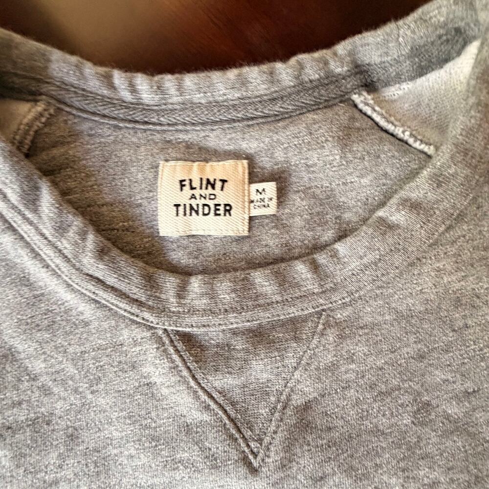 Flint & Tinder Men’s Midweight Terry Crewneck Sweatshirt washed Medium - Picture 2 of 6